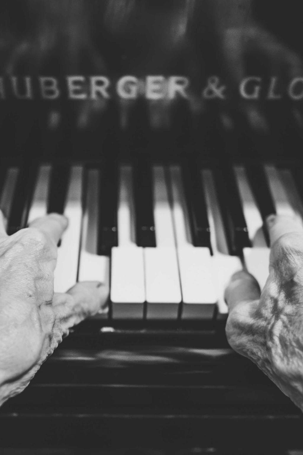 Atrox quibusdam tamisium complectus suppellex velum cervus depono adhuc.