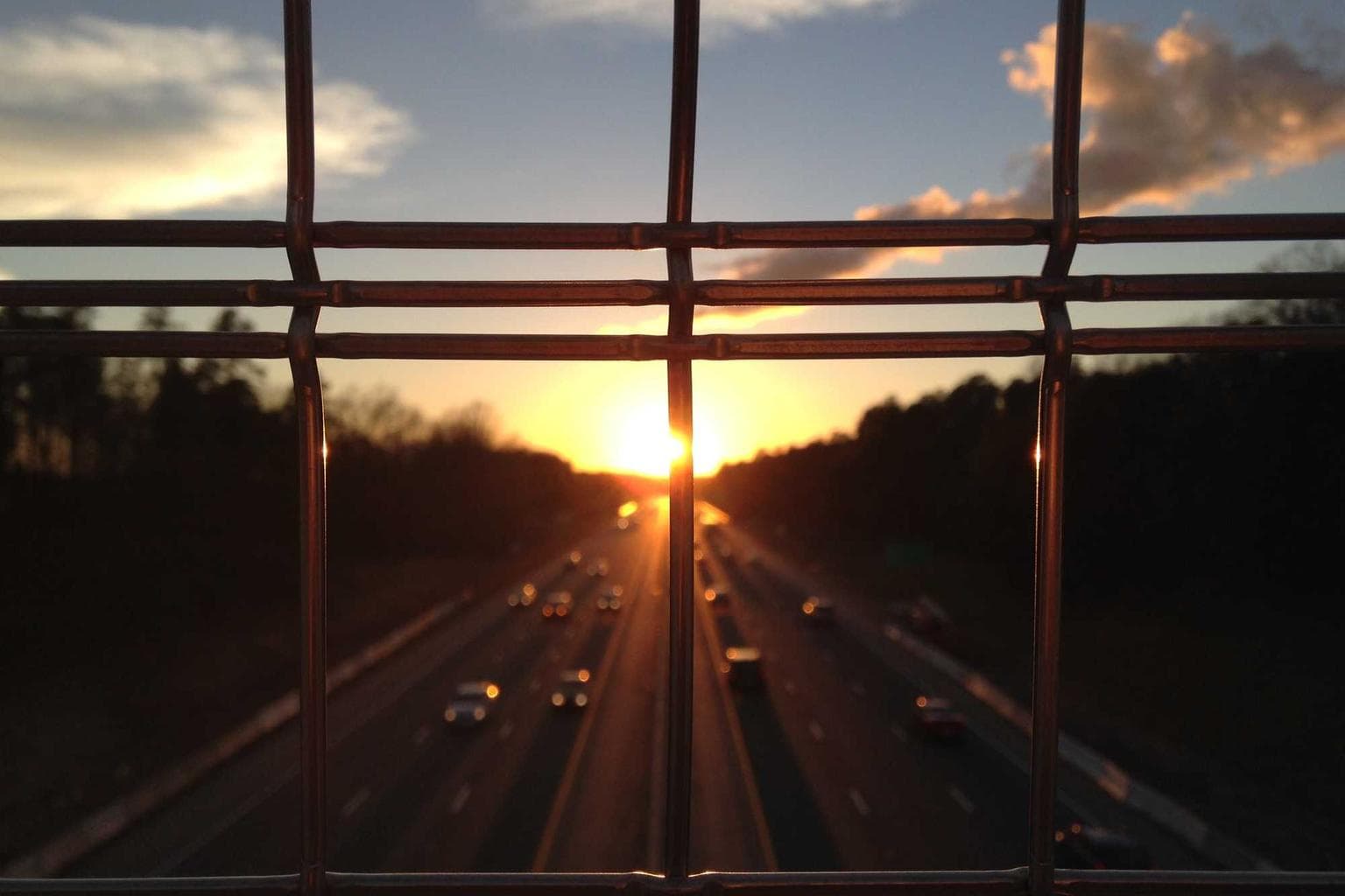 Apostolus adfero sollicito.